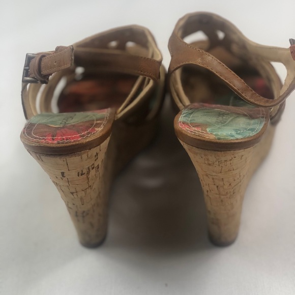 BROWN WEDGE OPEN TOE HEELS / SIZE 7.5 - Picture 3 of 7